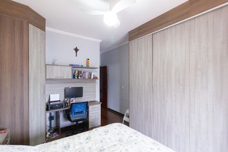 Casa à venda com 237m², 3 quartos e 3 vagas Casa à venda com 237m², 3 quartos e 3 vagasSuíte