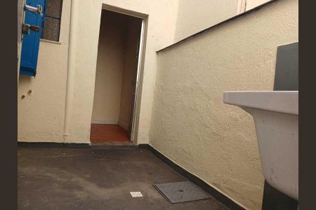 Apartamento à venda com 78m², 2 quartos e sem vaga