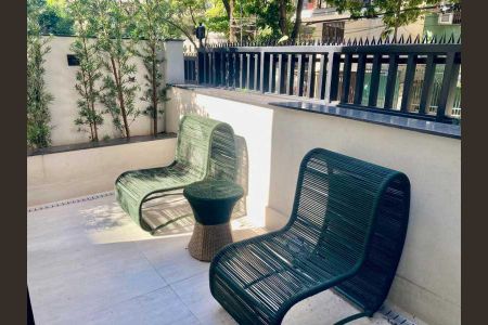 Apartamento à venda com 71m², 1 quarto e 1 vaga