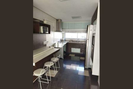 Apartamento à venda com 178m², 3 quartos e 3 vagas