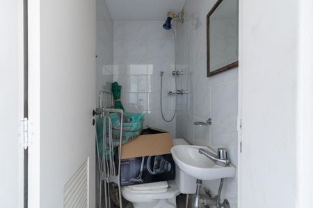Apartamento à venda com 98m², 3 quartos e 2 vagas Apartamento à venda com 98m², 3 quartos e 2 vagasBanheiro de serviço