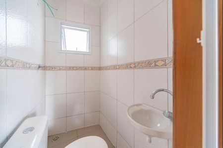 Casa à venda com 46m², 2 quartos e 2 vagas Casa à venda com 46m², 2 quartos e 2 vagasBanheiro do Quarto 2
