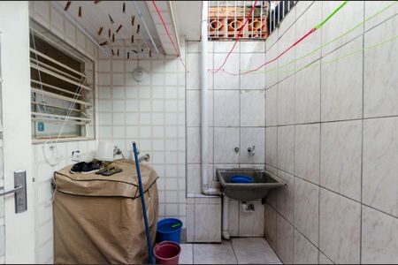 Casa à venda com 120m², 2 quartos e 1 vagaÁrea de Serviço