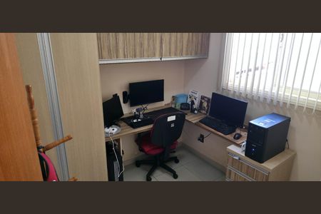 Apartamento à venda com 130m², 4 quartos e 1 vaga Apartamento à venda com 130m², 4 quartos e 1 vagaQuarto