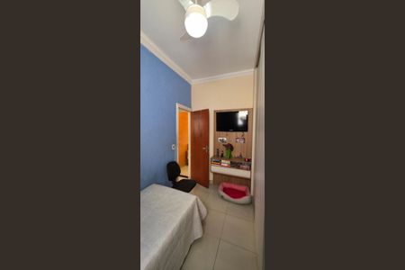 Apartamento à venda com 130m², 4 quartos e 1 vaga Apartamento à venda com 130m², 4 quartos e 1 vagaQuarto