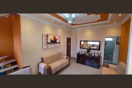 Apartamento à venda com 130m², 4 quartos e 1 vaga Apartamento à venda com 130m², 4 quartos e 1 vagaSala de Estar