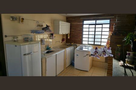 Apartamento à venda com 130m², 4 quartos e 1 vaga Apartamento à venda com 130m², 4 quartos e 1 vagaCozinha