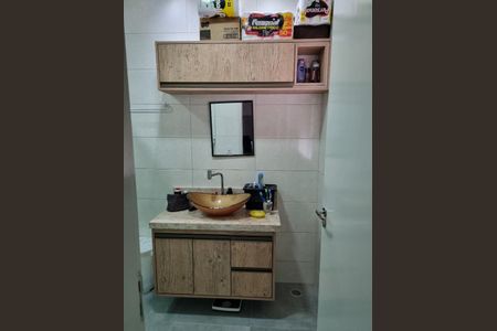 Casa à venda com 120m², 3 quartos e 1 vaga Casa à venda com 120m², 3 quartos e 1 vagaBnaheiro