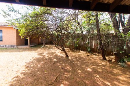 Casa à venda com 1500m², 3 quartos e 4 vagas Casa à venda com 1500m², 3 quartos e 4 vagasVista do Vista do Quarto 2