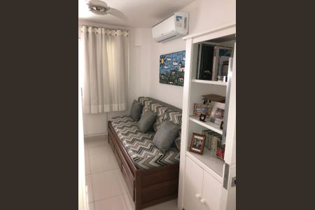 Apartamento à venda com 74m², 2 quartos e 1 vaga Apartamento à venda com 74m², 2 quartos e 1 vagaQuarto