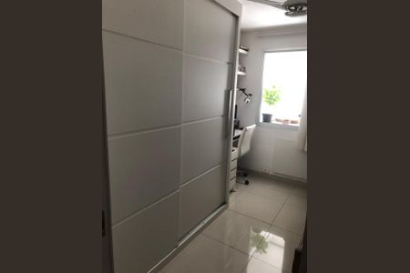 Apartamento à venda com 74m², 2 quartos e 1 vaga Apartamento à venda com 74m², 2 quartos e 1 vagaQuarto