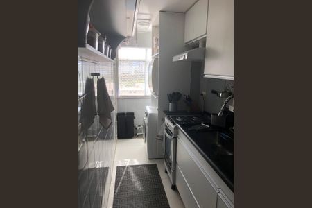 Apartamento à venda com 74m², 2 quartos e 1 vaga Apartamento à venda com 74m², 2 quartos e 1 vagaCozinha