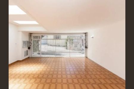 Casa à venda com 192m², 3 quartos e 2 vagas Casa à venda com 192m², 3 quartos e 2 vagasGARAGEM