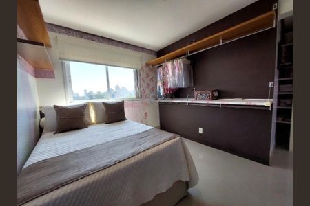 Apartamento à venda com 224m², 4 quartos e 4 vagas Apartamento à venda com 224m², 4 quartos e 4 vagasDormitório