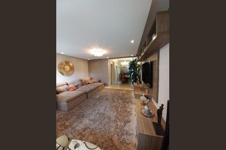 Casa à venda com 223m², 3 quartos e 4 vagasSala