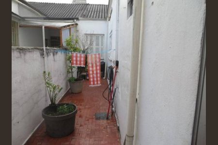 Casa à venda com 80m², 2 quartos e 1 vaga Casa à venda com 80m², 2 quartos e 1 vagaQuintal