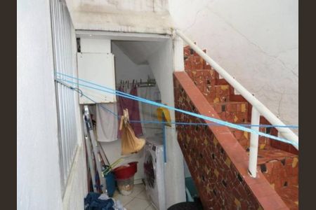 Casa à venda com 80m², 2 quartos e 1 vaga Casa à venda com 80m², 2 quartos e 1 vagaQuintal