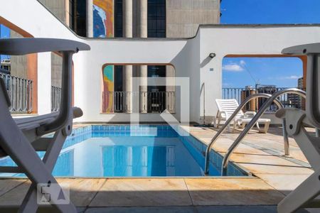 Studio para alugar com 29m², 1 quarto e 1 vaga Studio para alugar com 29m², 1 quarto e 1 vagaÁrea comum - Piscina