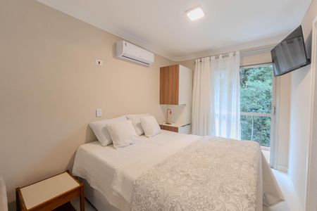 Studio para alugar com 29m², 1 quarto e 1 vaga Studio para alugar com 29m², 1 quarto e 1 vagaQuarto