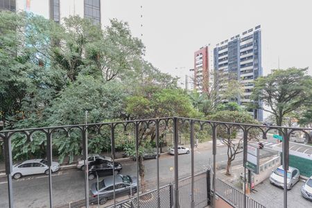 Studio para alugar com 29m², 1 quarto e 1 vaga Studio para alugar com 29m², 1 quarto e 1 vagaSacada