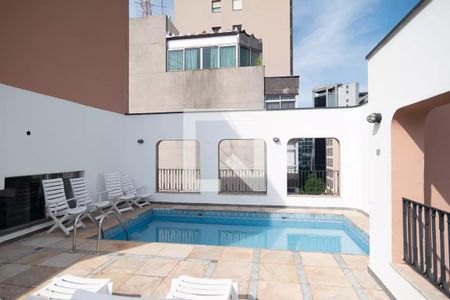 Studio para alugar com 29m², 1 quarto e 1 vaga Studio para alugar com 29m², 1 quarto e 1 vagaÁrea comum - Piscina