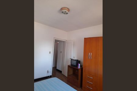Casa à venda com 210m², 4 quartos e 2 vagas Casa à venda com 210m², 4 quartos e 2 vagasDormitório