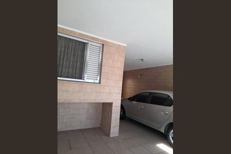 Casa à venda com 210m², 4 quartos e 2 vagas Casa à venda com 210m², 4 quartos e 2 vagasQuintal