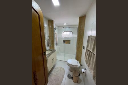 Apartamento à venda com 298m², 4 quartos e 3 vagasBanheiro