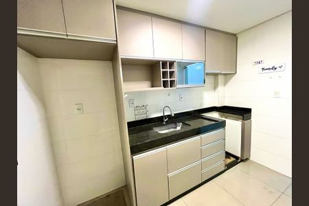 Apartamento à venda com 60m², 2 quartos e 1 vaga Apartamento à venda com 60m², 2 quartos e 1 vagaCozinha