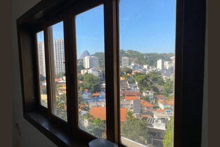 Casa à venda com 349m², 4 quartos e 1 vaga