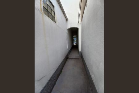 Casa à venda com 309m², 5 quartos e 2 vagas Casa à venda com 309m², 5 quartos e 2 vagasQuintal