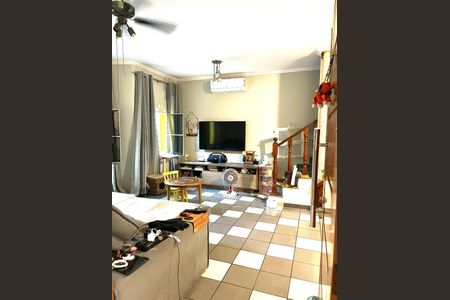 Casa à venda com 190m², 4 quartos e 4 vagasSala