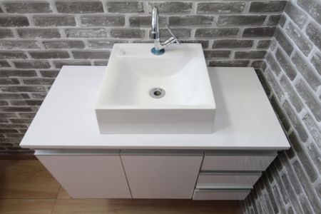 Casa à venda com 249m², 3 quartos e 4 vagasBanheiro Suite 2