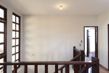 Casa à venda com 249m², 3 quartos e 4 vagasSala