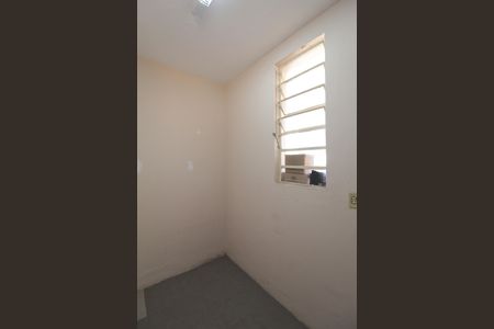 Casa à venda com 249m², 3 quartos e 4 vagasLavanderia