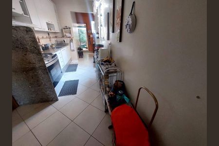 Apartamento à venda com 170m², 4 quartos e 2 vagas