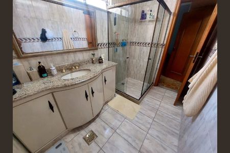 Apartamento à venda com 170m², 4 quartos e 2 vagas