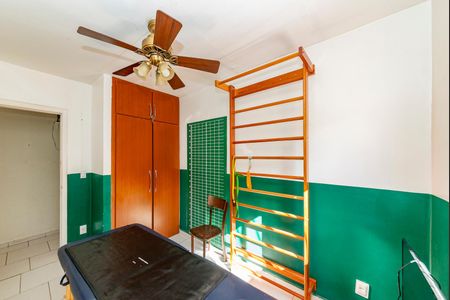 Casa à venda com 440m², 4 quartos e 5 vagas Casa à venda com 440m², 4 quartos e 5 vagasQuarto 2