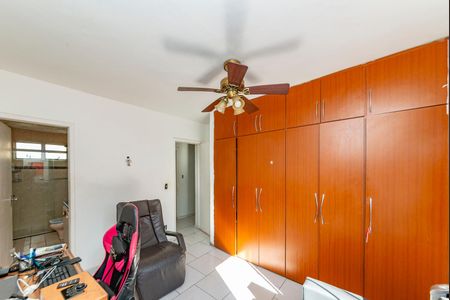 Casa à venda com 440m², 4 quartos e 5 vagas Casa à venda com 440m², 4 quartos e 5 vagasSuíte