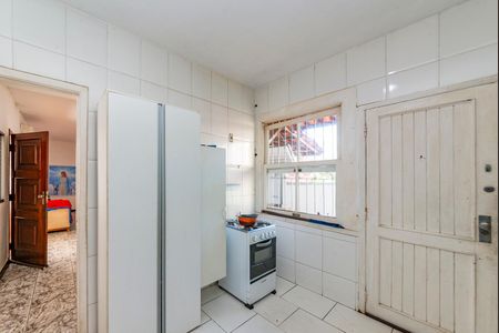 Casa à venda com 440m², 4 quartos e 5 vagas Casa à venda com 440m², 4 quartos e 5 vagasCozinha