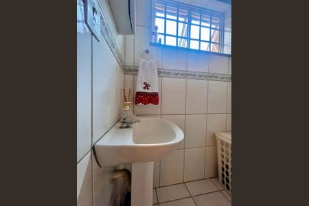 Casa para alugar com 196m², 3 quartos e 1 vaga Casa para alugar com 196m², 3 quartos e 1 vagaLavabo