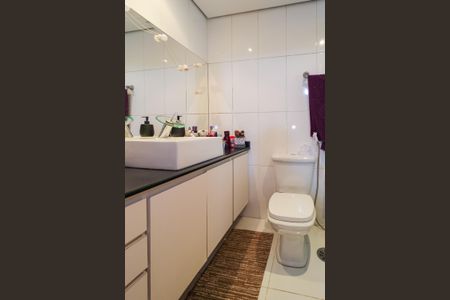 Apartamento à venda com 150m², 3 quartos e 3 vagasBanheiro da Suíte 1