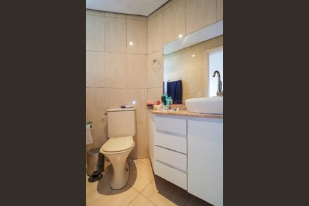 Apartamento à venda com 150m², 3 quartos e 3 vagasBanheiro da Suíte 2