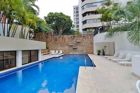 Apartamento à venda com 150m², 3 quartos e 3 vagasÁrea comum - Piscina