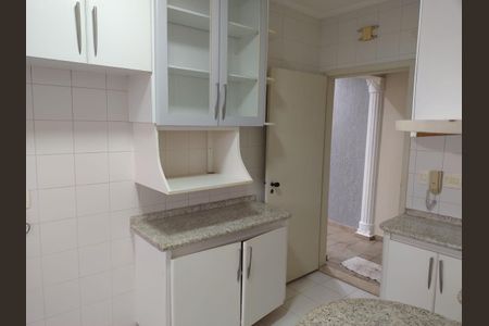 Apartamento à venda com 79m², 2 quartos e 2 vagas Apartamento à venda com 79m², 2 quartos e 2 vagasCozinha