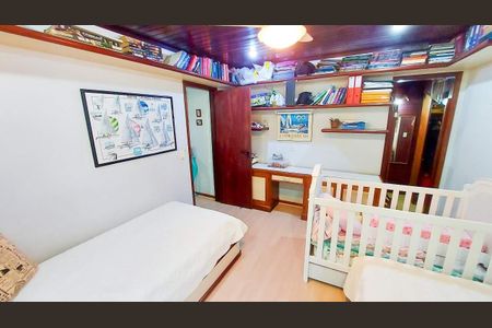 Casa à venda com 409m², 5 quartos e 4 vagas