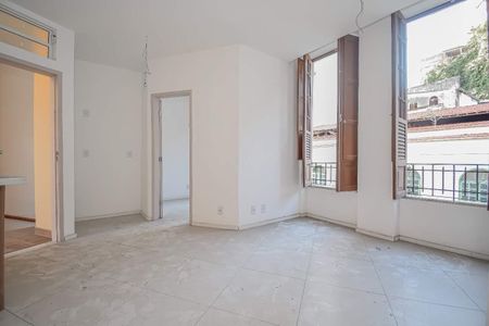 Apartamento à venda com 36m², 2 quartos e sem vaga