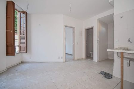 Apartamento à venda com 36m², 2 quartos e sem vaga