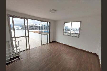 Apartamento à venda com 136m², 3 quartos e 2 vagas