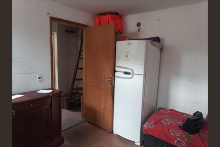 Casa à venda com 125m², 5 quartos e sem vaga